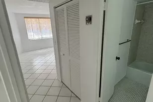 1980 S Ocean Dr, Hallandale Beach, FL 33009 - Photo 15