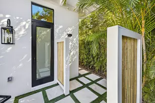 212 Gregory Pl, West Palm Beach, FL 33405 - Photo 25