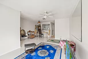 122 Lakes End Dr, Fort Pierce, FL 34950 - Photo 3