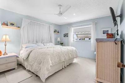 1802 SW 13th Avenue, Boynton Beach, FL 33426 - Photo 15