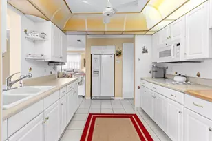 1802 SW 13th Ave, Boynton Beach, FL 33426 - Photo 11