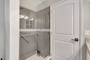 10927 Dolphin Palm Ct, Boynton Beach, FL 33437 - Photo 19