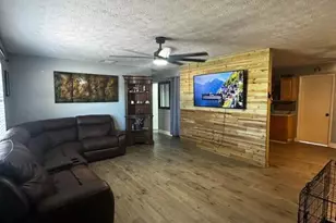 1562 SW Curry St, Port Saint Lucie, FL 34983 - Photo 9