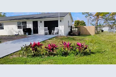 1562 SW Curry Street, Port Saint Lucie, FL 34983 - Photo 5