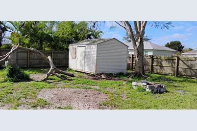 1562 SW Curry Street, Port Saint Lucie, FL 34983 - Photo 37