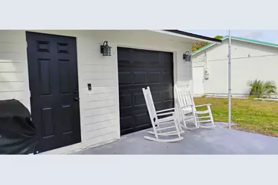 1562 SW Curry Street, Port Saint Lucie, FL 34983 - Photo 3