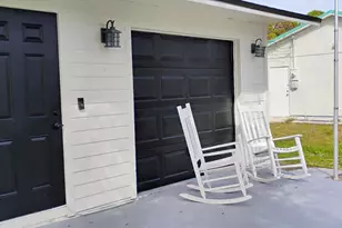 1562 SW Curry St, Port Saint Lucie, FL 34983 - Photo 3