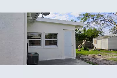 1562 SW Curry Street, Port Saint Lucie, FL 34983 - Photo 39