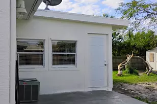 1562 SW Curry St, Port Saint Lucie, FL 34983 - Photo 39