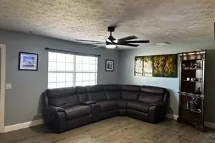 1562 SW Curry St, Port Saint Lucie, FL 34983 - Photo 7