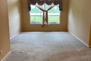 1486 SE Legacy Cove Cir, Stuart, FL 34997 - Photo 5