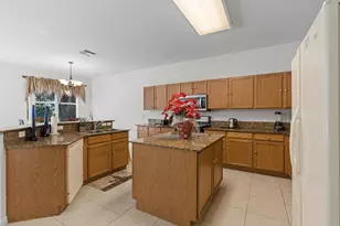 315 Berenger Walk, Royal Palm Beach, FL 33414 - Photo 3