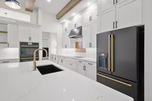 122 SE Via Lago Garda, Port Saint Lucie, FL 34952 - Photo 19