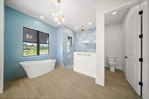 122 SE Via Lago Garda, Port Saint Lucie, FL 34952 - Photo 31