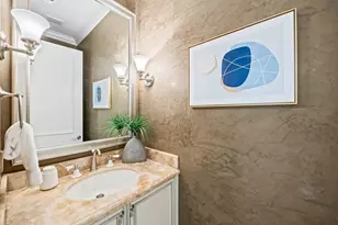 475 NE 4th St, Boca Raton, FL 33432 - Photo 17