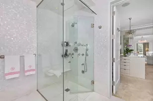 631 Island Dr, Palm Beach, FL 33480 - Photo 65