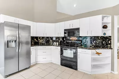 11074 Springbrook Circle, Boynton Beach, FL 33437 - Photo 17
