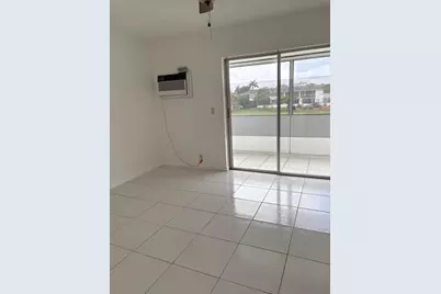 113 Berkshire E, West Palm Beach, FL 33417 - Photo 5