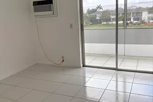 113 Berkshire E, West Palm Beach, FL 33417 - Photo 5