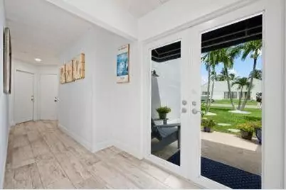 709 Irwin Lane, Jupiter, FL 33458 - Photo 3