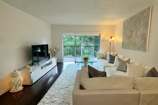 5900 NW 44th St, Lauderhill, FL 33319 - Photo 9