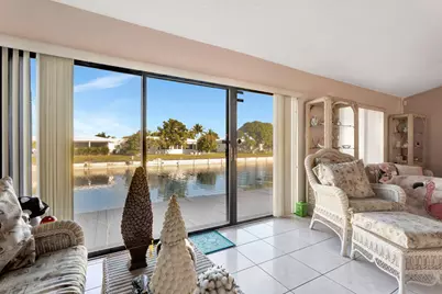 7222 Primrose Lane, Tamarac, FL 33321 - Photo 17