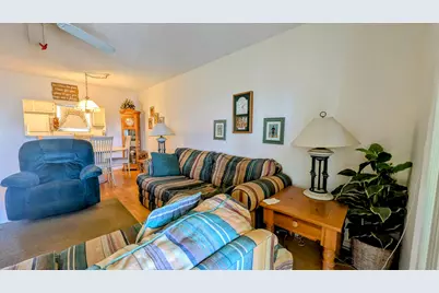 711 Lori Drive, Unit #309, Palm Springs, FL 33461 - Photo 3