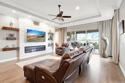 7715 Maywood Crest Drive, Palm Beach Gardens, FL 33412 - Photo 13