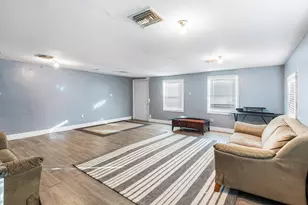 1047 Miner Rd, Lake Worth, FL 33462 - Photo 5