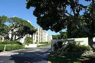 501 SW 11th Pl, Boca Raton, FL 33432 - Photo 1