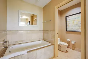 3800 N Ocean Dr, Singer Island, FL 33404 - Photo 25