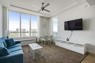 3800 N Ocean Dr, Singer Island, FL 33404 - Photo 9
