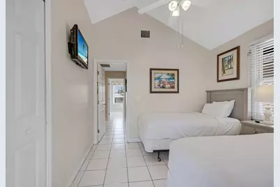 7017 Harbor Village Drive, Duck Key, FL 33050 - Photo 37