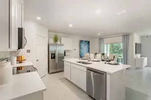 2234 SW Heathwood Circle, Port Saint Lucie, FL 34952 - Photo 5