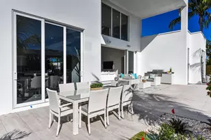 2627 NE 14th St, Fort Lauderdale, FL 33304 - Photo 5