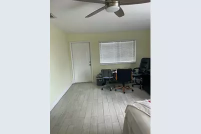 826 E Tiffany Drive #4, Mangonia Park, FL 33407 - Photo 1