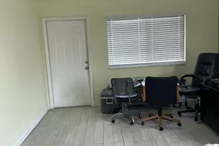 826 E Tiffany Dr, Mangonia Park, FL 33407 - Photo 1