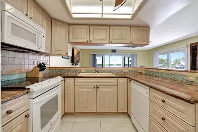 2440 Harbour Cove Drive, Fort Pierce, FL 34949 - Photo 23