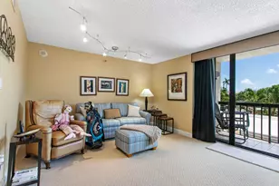 2480 Presidential Way, West Palm Beach, FL 33401 - Photo 15