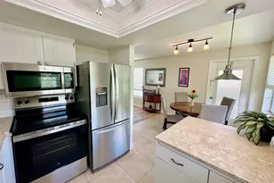 2929 SE Ocean Blvd, Stuart, FL 34996 - Photo 9