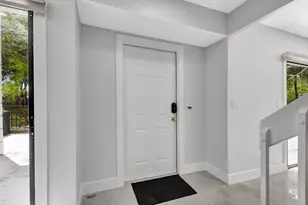 355 Prestwick Cir, Palm Beach Gardens, FL 33418 - Photo 9