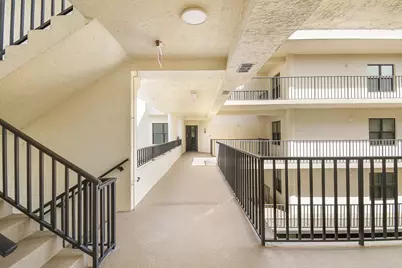 221 NE Plantation Road, Unit #316, Stuart, FL 34996 - Photo 3