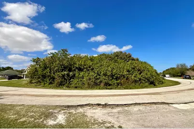 4674 SW Masefield Street, Port Saint Lucie, FL 34953 - Photo 5