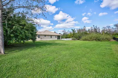 8671 155th Place N, Palm Beach Gardens, FL 33418 - Photo 21