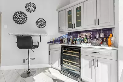 9023 Baybury Lane, West Palm Beach, FL 33411 - Photo 7