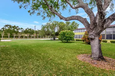 143 Sussex H, West Palm Beach, FL 33417 - Photo 17