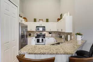 8400 Mulligan Cir, Port Saint Lucie, FL 34986 - Photo 15