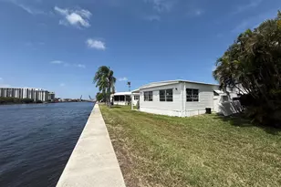 215 S Heron Dr, Briny Breezes, FL 33435 - Photo 23