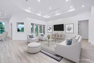 18211 SE Old Trail Dr W, Jupiter, FL 33478 - Photo 9