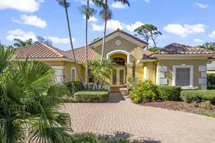 8306 SE Sanctuary Dr, Hobe Sound, FL 33455 - Photo 3